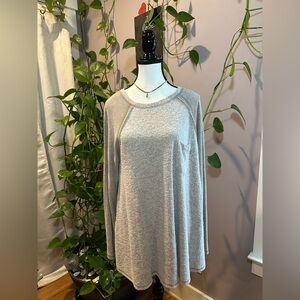 Cherish Light Gray Long Sleeve Women's Top Size L